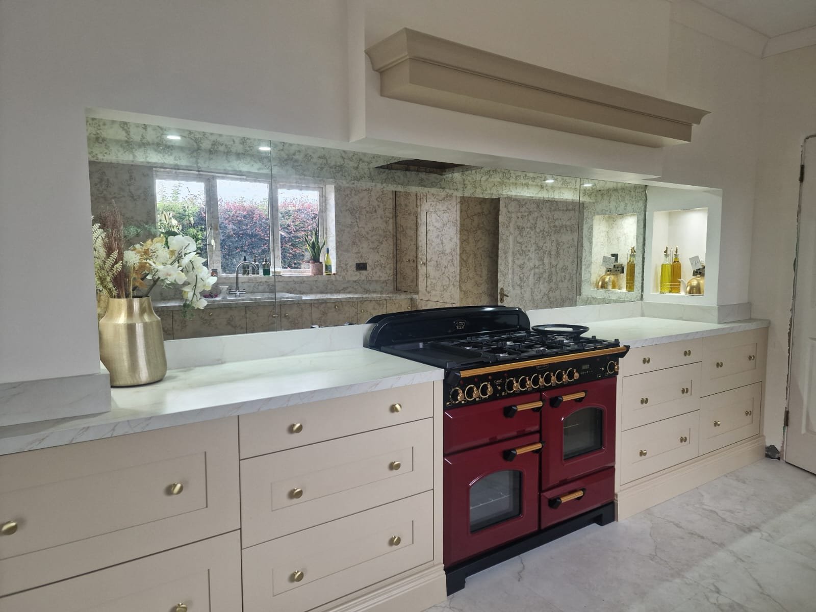 antique-kitchen-splashbacks